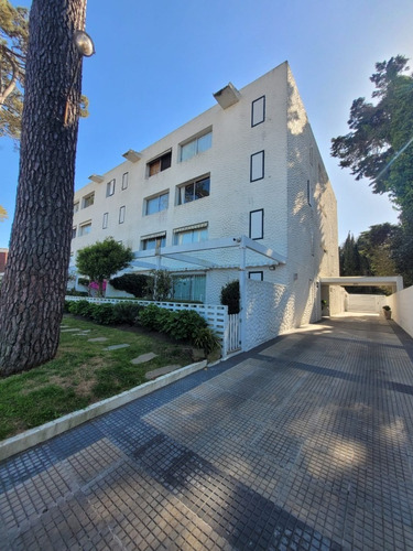 Apartamento En Venta En Oportunidad En Punta Del Este 