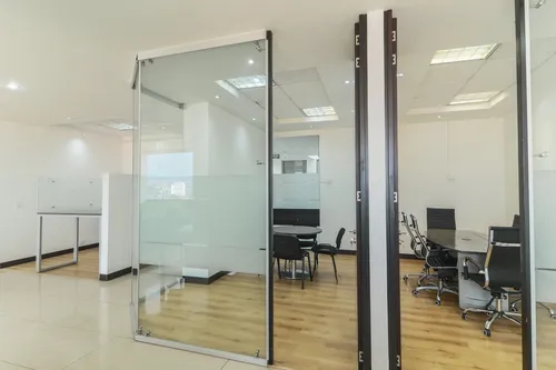 Oficina En Arriendo En Chico Norte. Cod A1094032