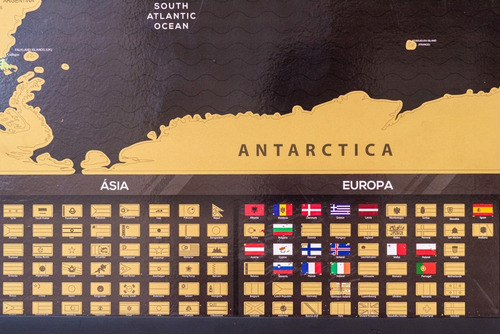 Imagem 7 de 8 de Mapa Mundi De Raspar 100x66cm Com Moldura + Vidro Ar