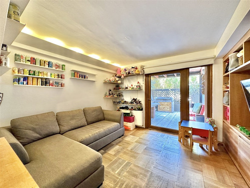 En Condominio: Estoril - Charles Hamilton