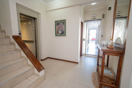 Vendo Excelente Departamento!!!
