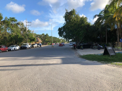 Imagen 4 de 12 de Oportunidad: 50 Metros Sobre Avenida En Esquina!