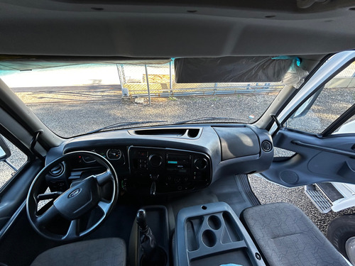 Ford Cargo 1719 Ano 2018 4x2 Chassi Toco Baixo Km Unico Dono