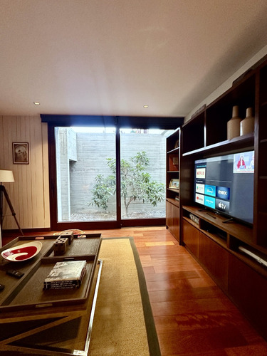 Valle Escondido Arq. G. Mardones: Lujo, Vistas Y Ambientes