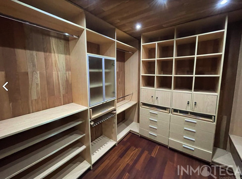 Exclusivo Apartamento En La Esperilla