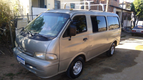 Kia Besta 1999 2.7 Gs 4p