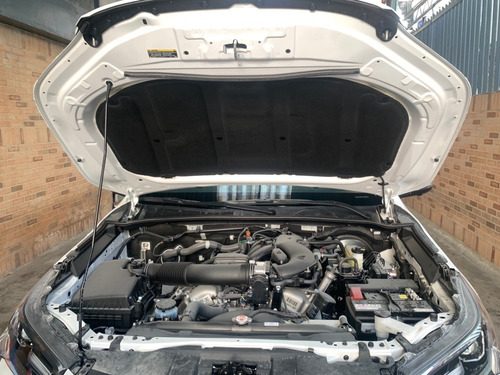 Imagen 6 de 7 de Toyota Hilux Gr