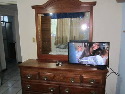 Habitación Amueblada En Renta En Villas Campestre
