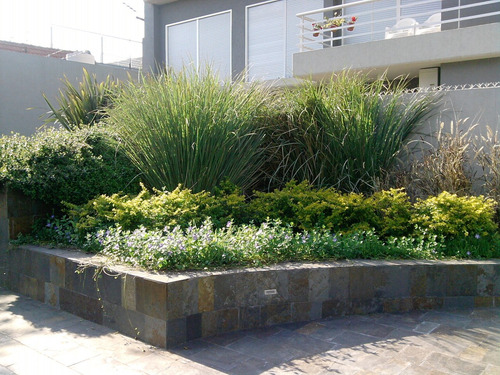 Imagen 10 de 10 de Jardinera Sistemas De Riego Paisajismo Diseños