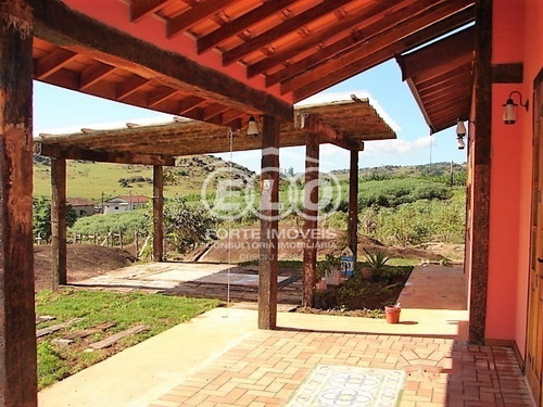 Imagem 17 de 19 de Chácara Em Área Rural /indaiatuba-sp At 20.000m² Ac 135m² Produção 10.000m² - Uva Niágara Em Produção Casa Estilo Rústico Construída Com Dormentes - Ch00439 - 70992677