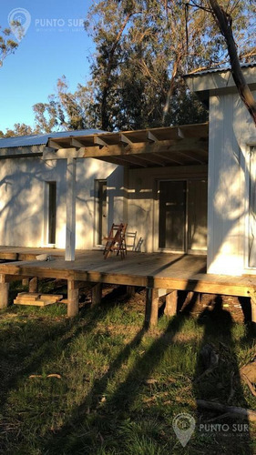 Casa - Pueblo Edén