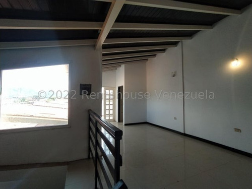 Imagen 18 de 22 de Casa En Venta En Turmero Urbanización Valle Lindo 23-17215 Wjo