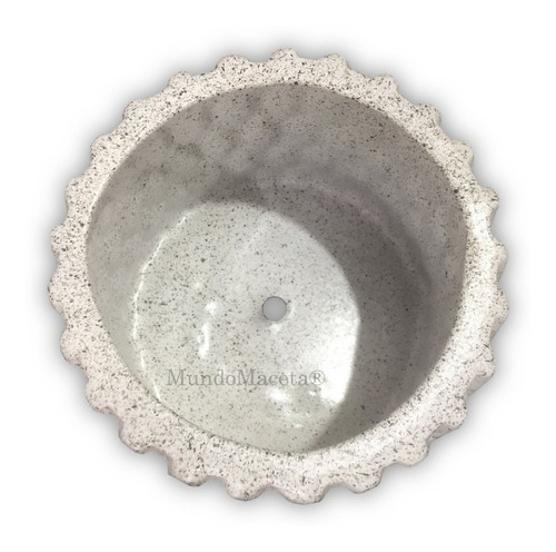Imagen 3 de 3 de Maceta Con Relieve Minimalista Interiorismo