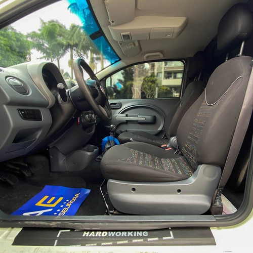 Imagem 11 de 15 de Fiat Fiorino 1.4 Mpi Furgão Hard Working 8v Flex 2p Manual