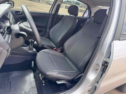 Volkswagen Voyage 1.6 MSI TOTALFLEX 4P MANUAL