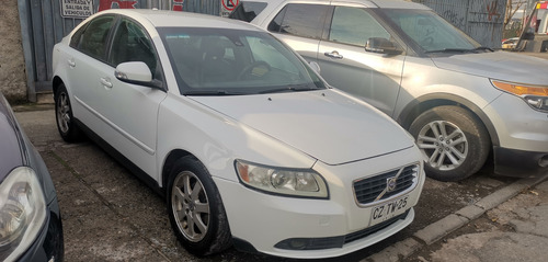 Volvo S40 2.0 Aut C/T Cuero