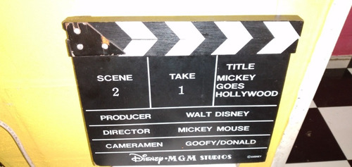 Imagen 2 de 6 de Claqueta De Cine Mickey Hollywood