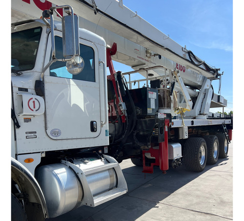 Grua Elliot Camion Peterbilt 2016 15ton