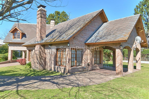 Imagen 7 de 30 de Venta Casa Barrio Cerrado - Country - Banco Provincia - Moreno.