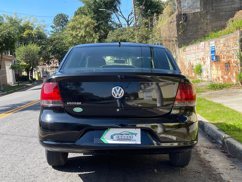 Volkswagen Voyage 1.0 Vht Total Flex 4p