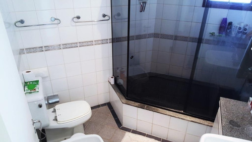 Imagem 14 de 20 de Cobertura Triplex No Campo Belo, 200m2, 3 Dormitorios, 1 Suite, Sala De Estar, Piscina Com Deck E Churrasqueira. - At0011