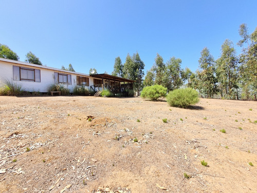 Parcela 5000 M2,casa 3d+3b+cabaña,bodega,quincho