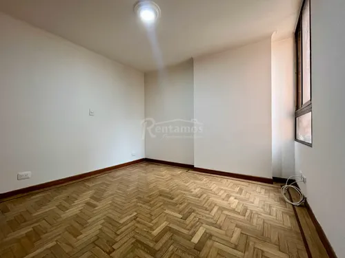 Apartamento En Arriendo En Zuñiga. Cod A776130