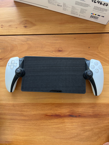 Consola Playstation Portal Remote Para Playstation 5 (Usado)