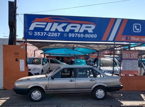 Santana 1.8 Gls 8v Álcool 4p Manual