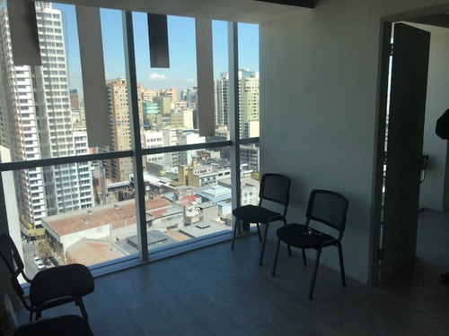 Impecable Oficina En Moderno Eficio Calle Morandé Metro Cal