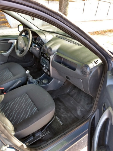 Renault Logan Autentique 2012