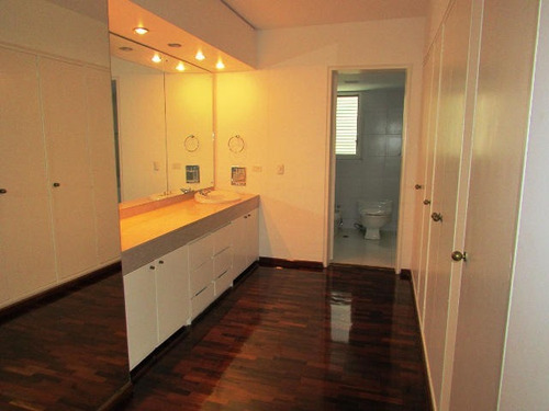 Apartamento En Alquiler Angelica Guzman Mls #20-15220 Ag