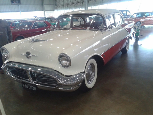 I/ Oldsmobille 88 - 1956 - Sedan