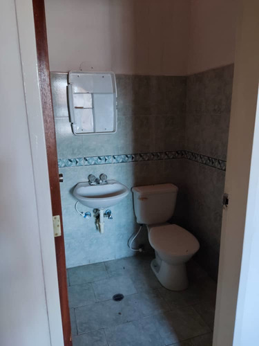 Imagen 5 de 10 de Casa En Venta En Urbanización Valle De Oro, San Diego
