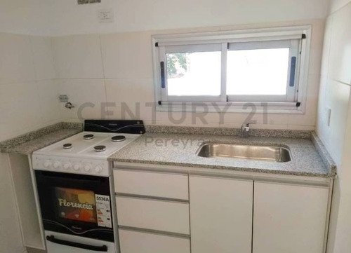 Imagen 3 de 7 de 58 Entre 18 Y 19 - Monoambiente En Venta - La Plata