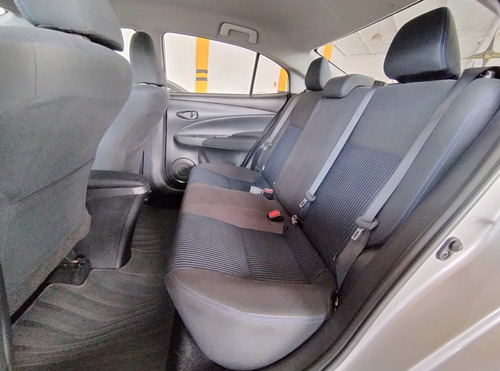 Toyota Yaris 1.5 Xl Plus Connect 16v Cvt 5p