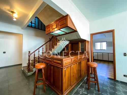 Imagem 9 de 30 de Alphaville 04 - Casa 350m² - 4 Suítes; 6 Vagas; Piscina; Espaço Gourmet Com Churrasqueira; Amplo Living - Cncd904