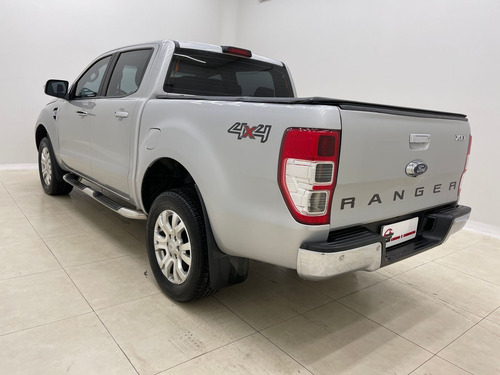 Imagem 4 de 15 de Ford Ranger 3.2 Xlt 20v Diesel 4p 4x4 Turbo Automático 2...