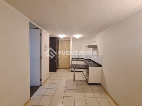 Departamento En Venta De 1 Dorm. En Estación Central