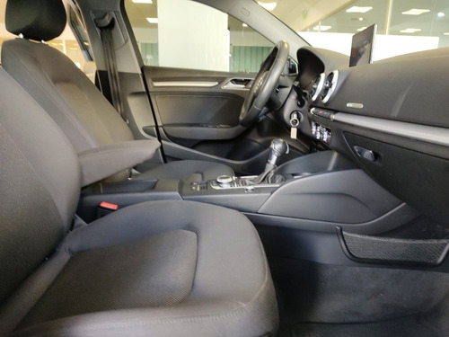 Imagen 9 de 25 de Audi A3 2018 Sedan Sportback A1 Q2 A4 Usado 0km 1.4 2.0 A318