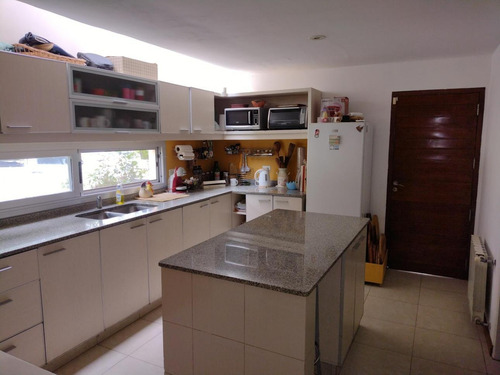 Imagen 7 de 15 de Hsm, Casa En 2 Plantas Con Terrazas Y Parque