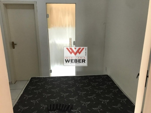 Apto 1 Dorm C/ Suíte, 40 M² 750,0para Locação 110.000,00 Venda Aceita Carro - 215