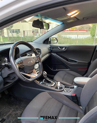 Hyundai Ioniq 1.6 Gdi Hibrido At 5p - Oportunidad