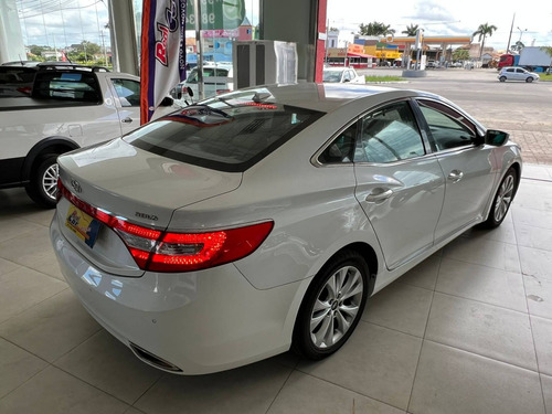 Imagem 4 de 9 de Hyundai Azera 3.0 Mpfi Gls V6 24v Gasolina 4p Automático