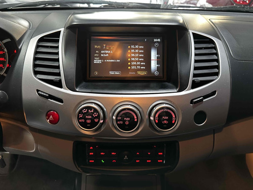 Mitsubishi L200 Triton 3.5 HPE 4X4 CD V6 24V FLEX 4P AUTOMÁTICO
