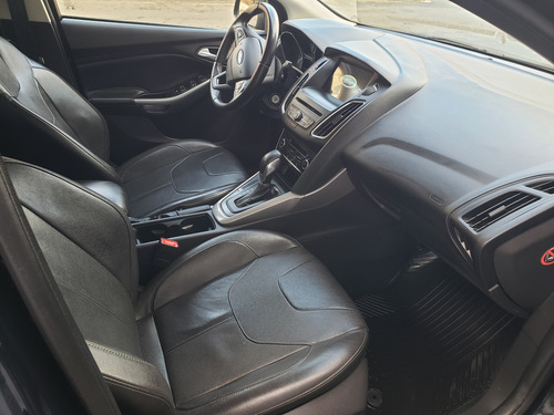 Ford Focus III 2.0 Sedan Titanium At6