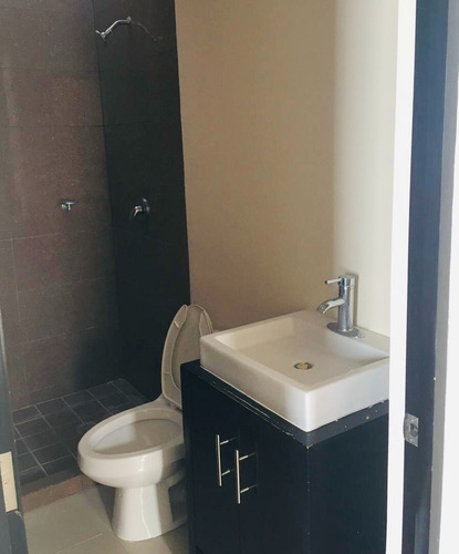 Renta Divina Y Cómoda Casa En Aguascalientes