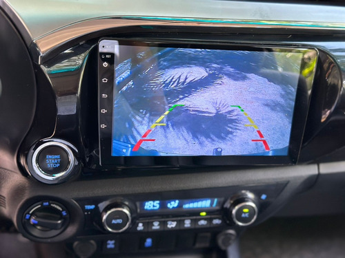 Imagen 8 de 15 de Toyota Hilux Revo 2020 Japonesa