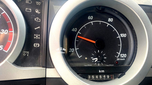Imagem 5 de 8 de Ford Cargo 815 2011 Baú Alumínio