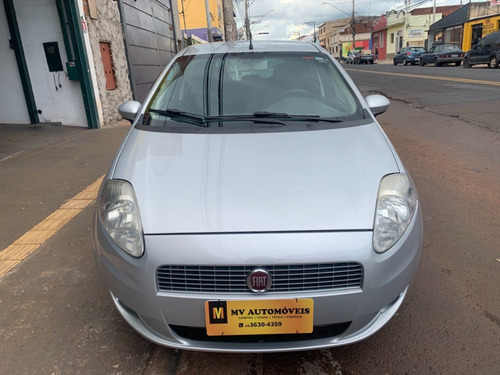 Imagem 5 de 15 de Fiat Punto Elx 1.4 Prata 2008